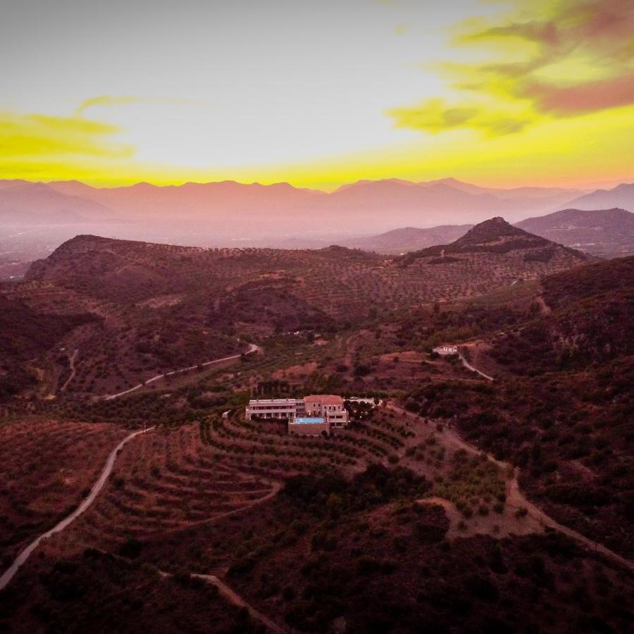 Perivoli Country Hotel & Retreat นาฟปลิโอ ภายนอก รูปภาพ
