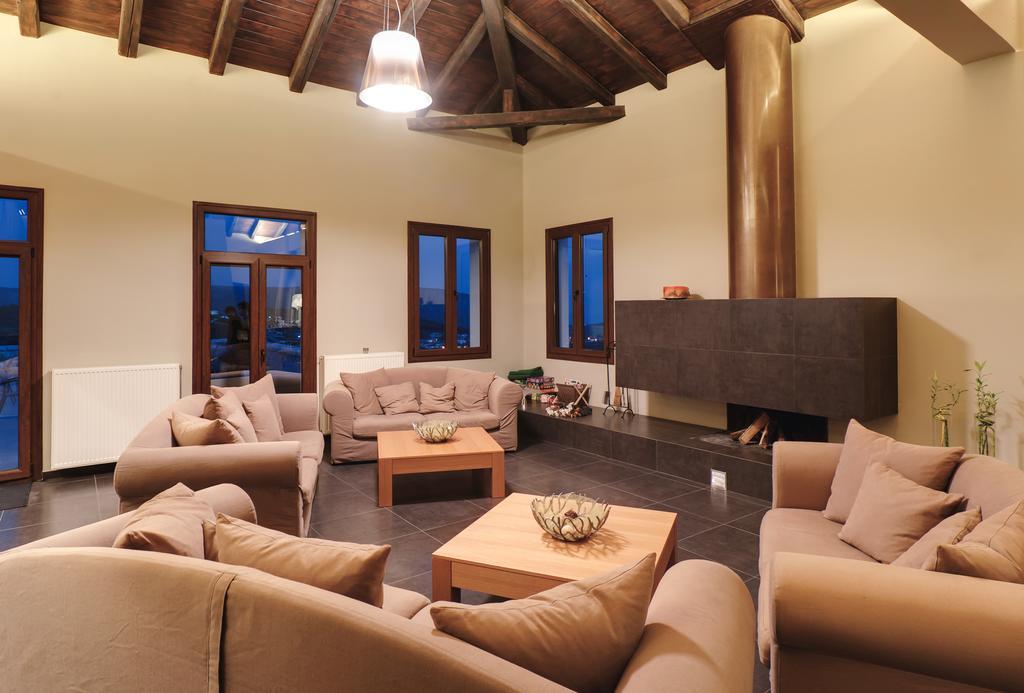 Perivoli Country Hotel & Retreat นาฟปลิโอ ภายนอก รูปภาพ